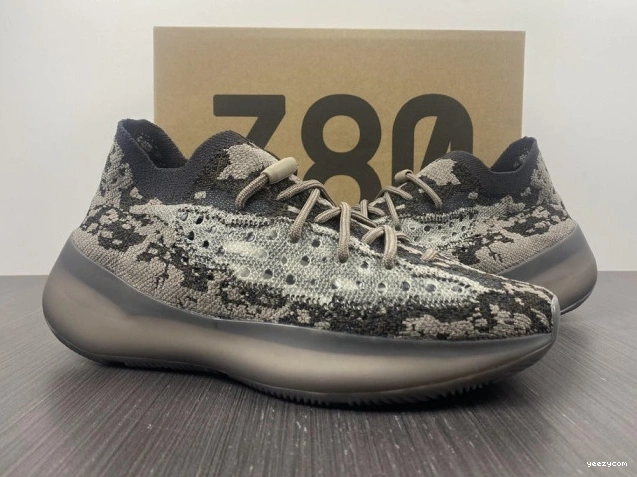 Boost 'Stone Salt' Yeezy GZ0472 380 1012
